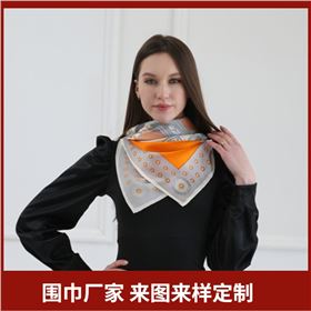 There are several types of scarves, scarves, silk scarves, silk scarves, cashmere scarves, wool scar