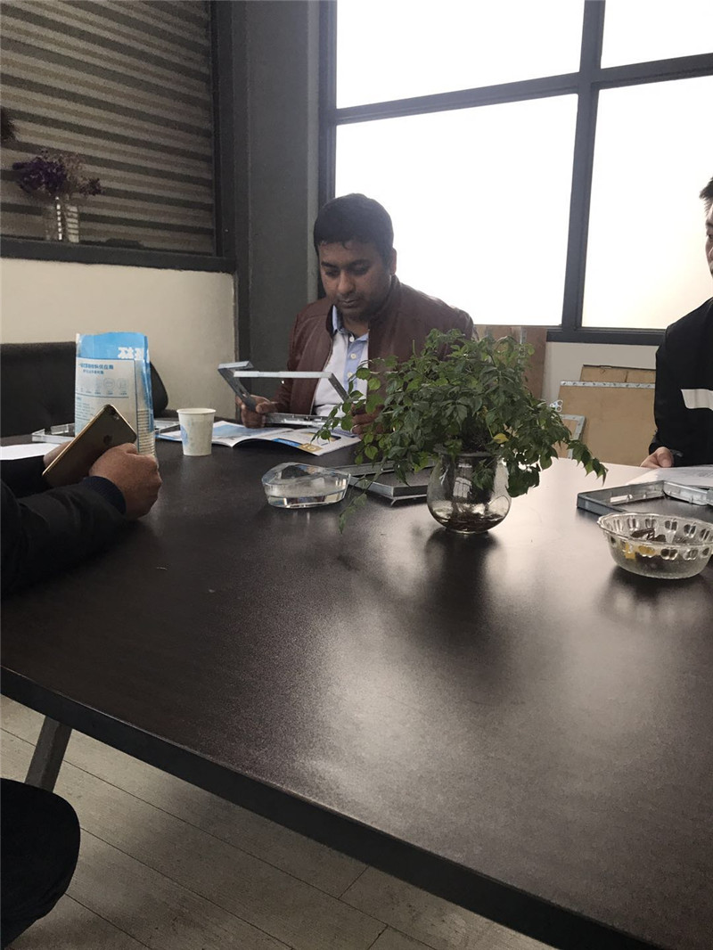 國(guó)外客戶(1)